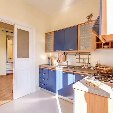 Lovely 4-Bedroom Apartment 30M Sangiovanni Metro Rome Exterior photo