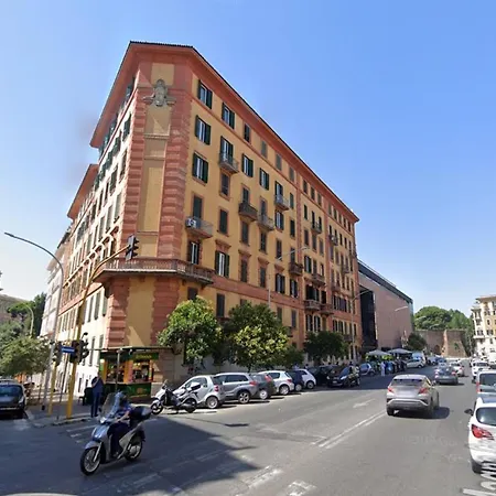 Lovely 4-Bedroom Apartment 30M Sangiovanni Metro Rome Exterior photo